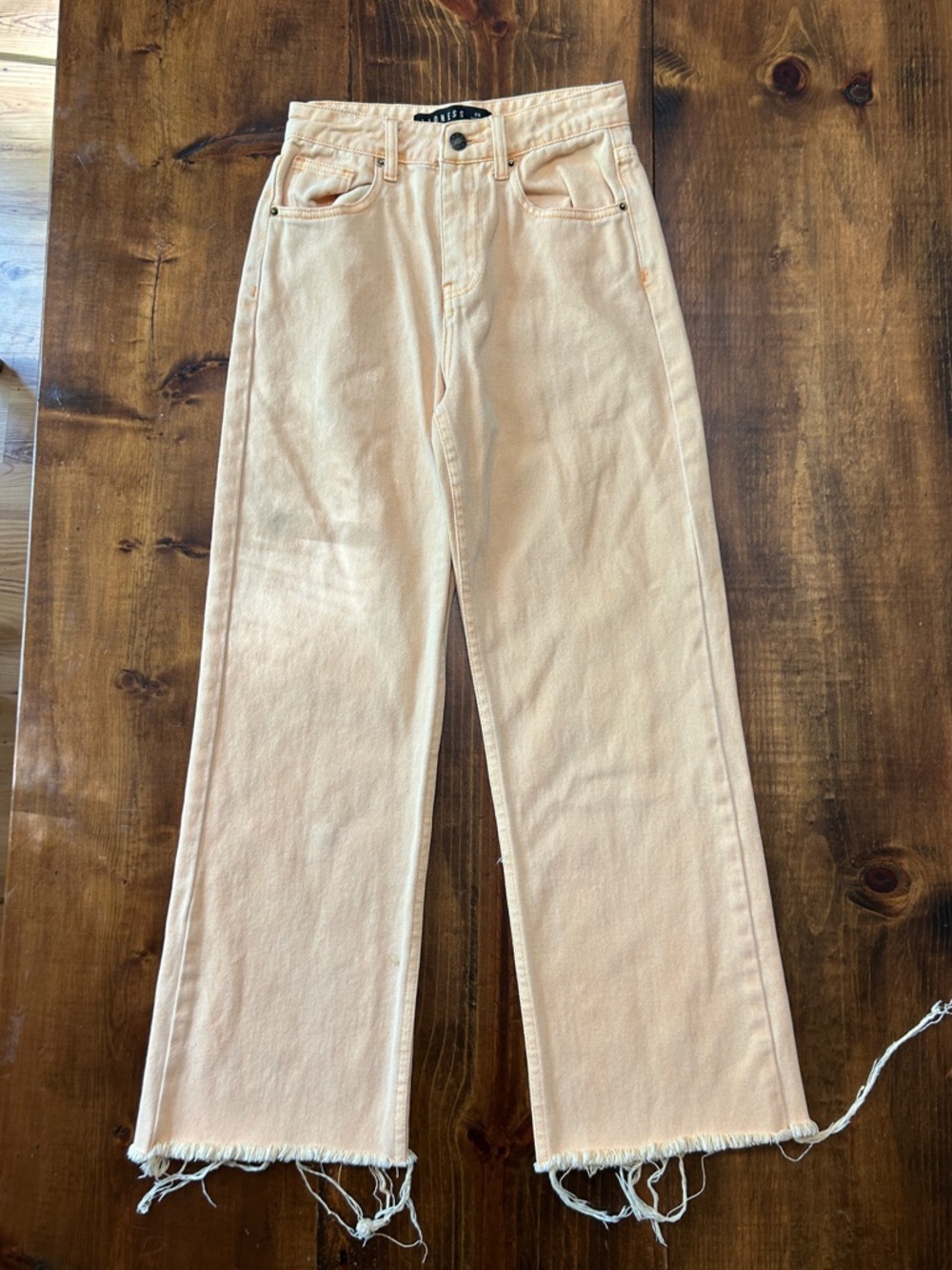High-Rise Straight Jeans Frayed Edges in yellow peach by Lioness XS pants